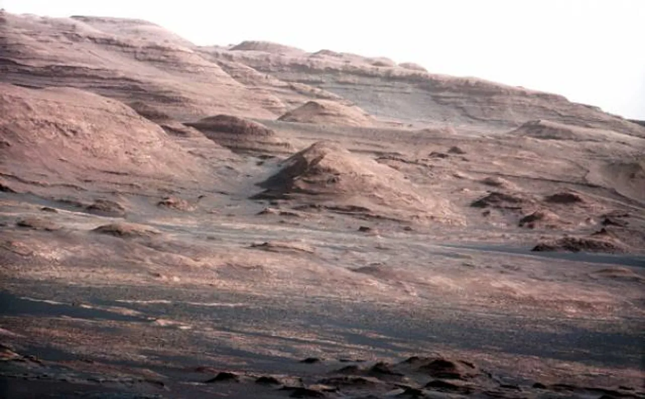 Purple-coloured rocks discovered on Mars by NASA's Curiosity Rover