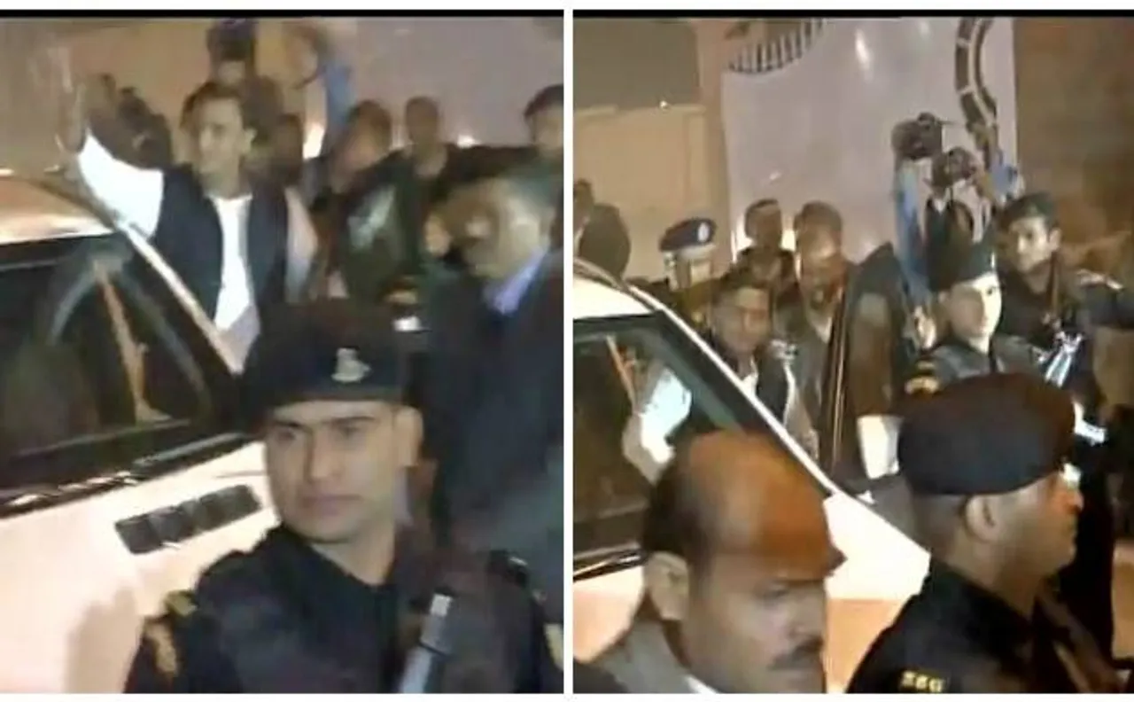 Mulayam expels Akhilesh, Ram Gopal: UP CM cancels press conference, will address Cabinet at 9am on Saturday 