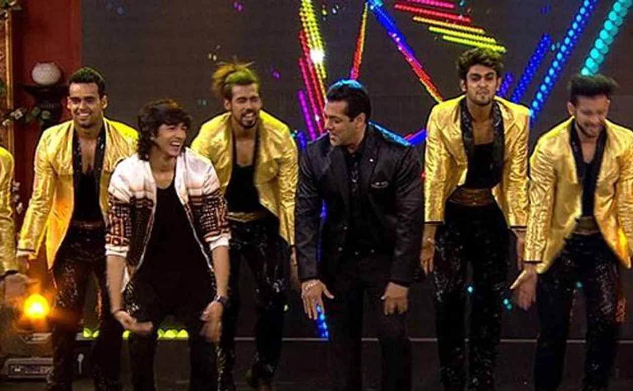 Bigg Boss Season 10: Salman Khan displays his charisma and special performances as housemates welcome 2017