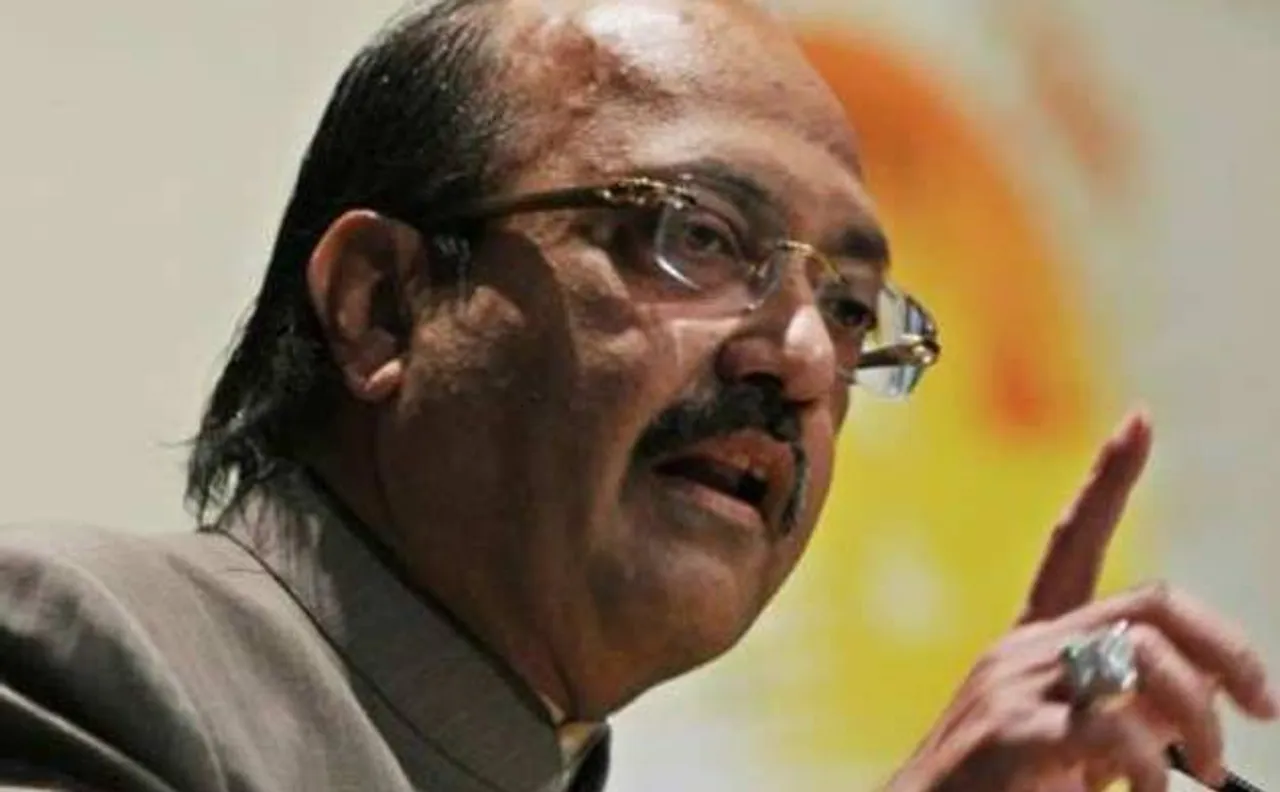 SP feud: Amar Singh supports Mulayam Singh Yadav, terms the crisis as unfortunate
