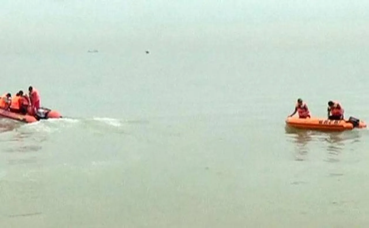 23 people dead, 17 missing as boat catches fire in Indonesia