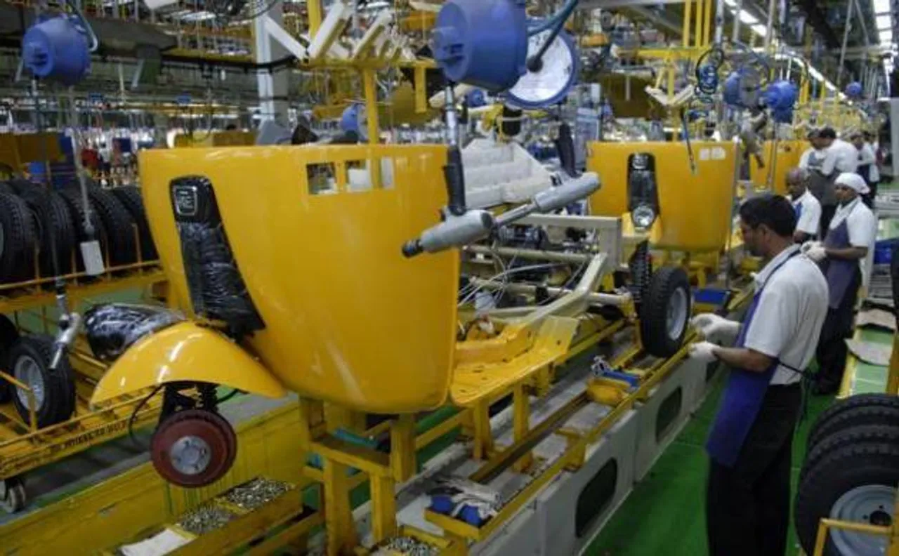 Bajaj Auto December sales down 22 per cent to 2.25 lakh units, exports fall 27 per cent   