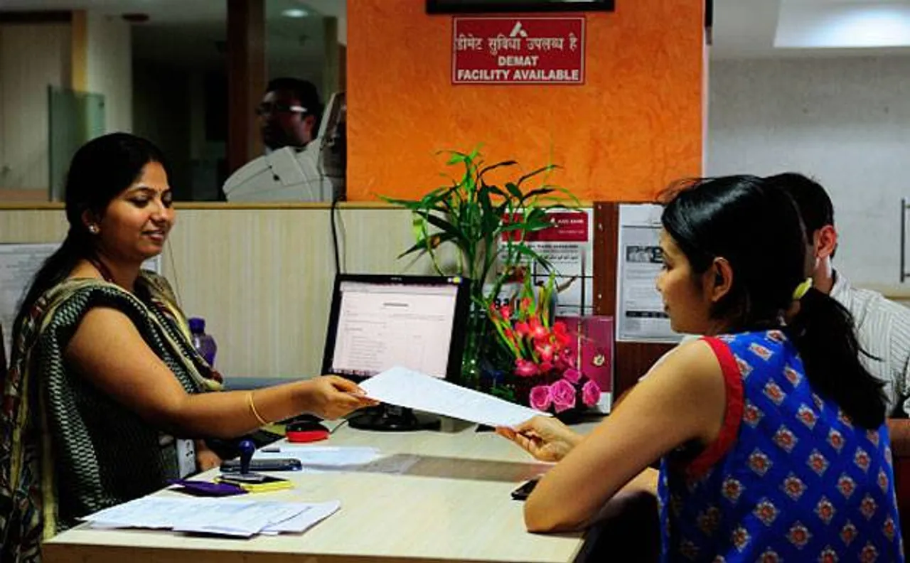 Central Board of Direct Taxes directs banks to obtain and link PAN or Form No 60 in all bank accounts by February 28