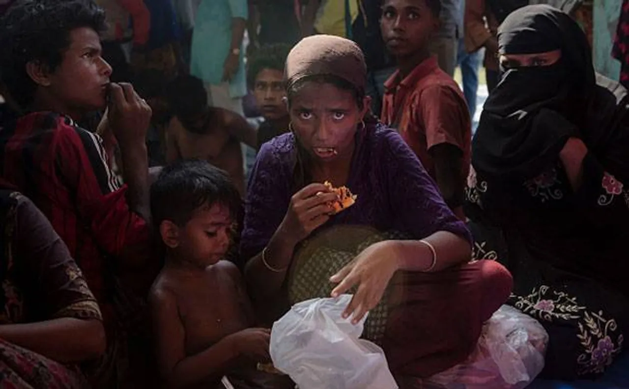65,000 Rohingya fled to Bangladesh from Myanmar since army crackdown