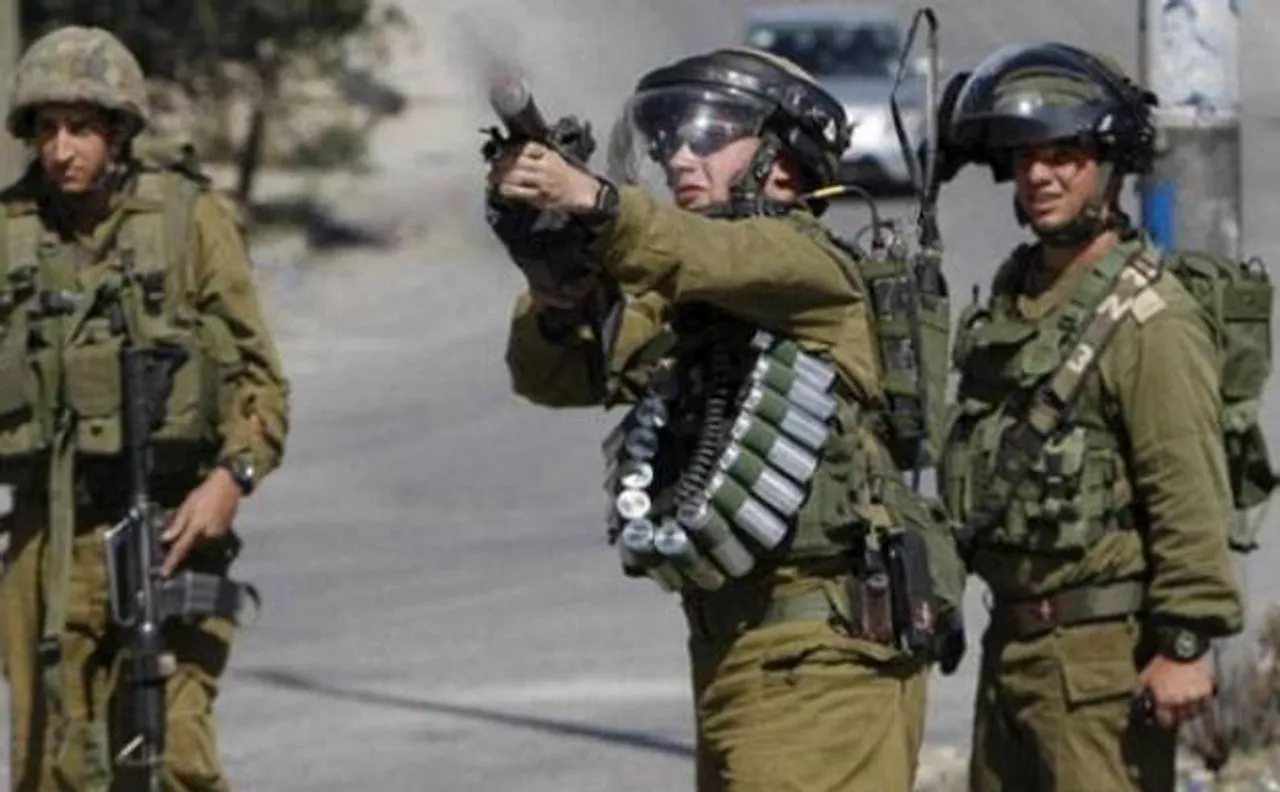 West Bank attack: Israeli troops shoot dead Palestinian attacker, says Army
