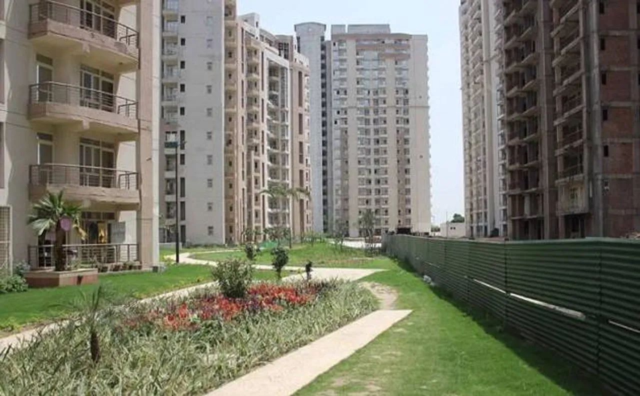 Allahabad High Court stays allotment of 1,000 flats in Supertech Czar suites in Greater Noida