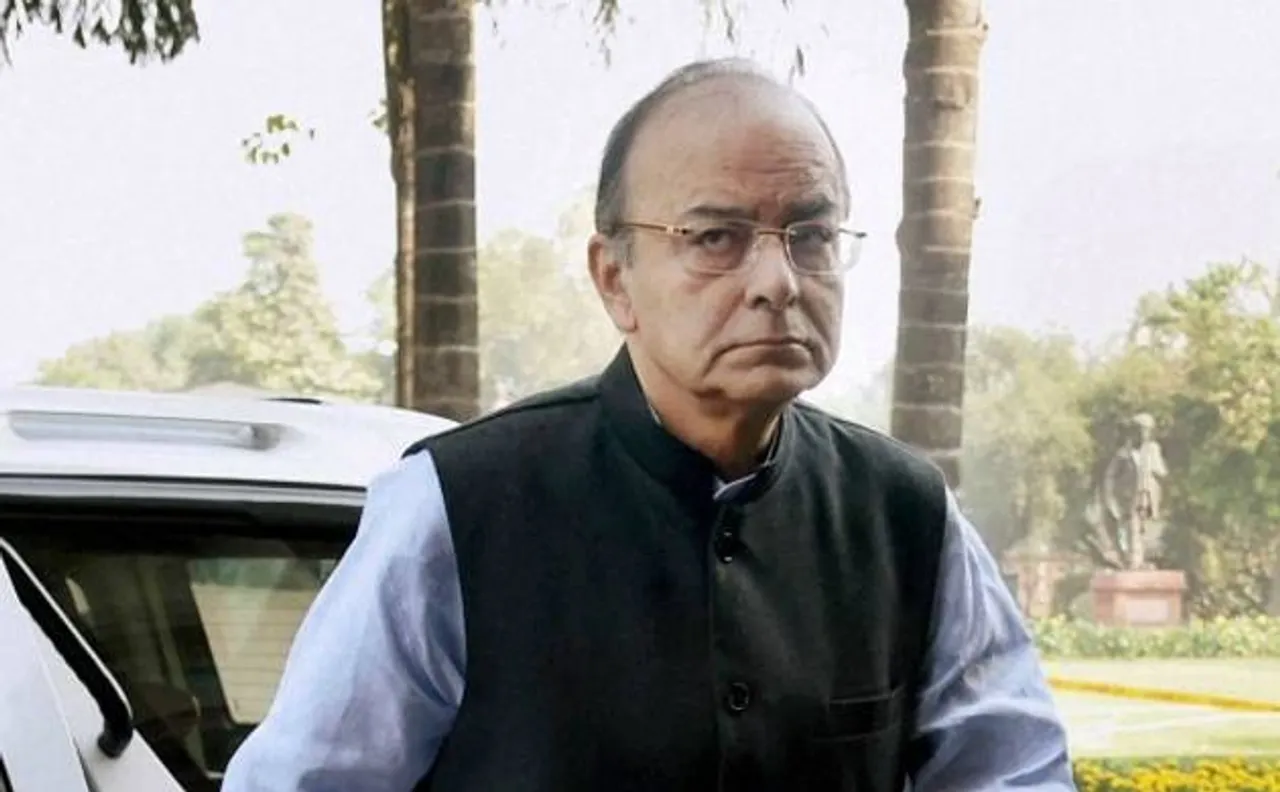 Centre still aiming to roll out GST regime from April 1 if all pending issues are sorted out: FM Jaitley at Vibrant Gujarat Summit