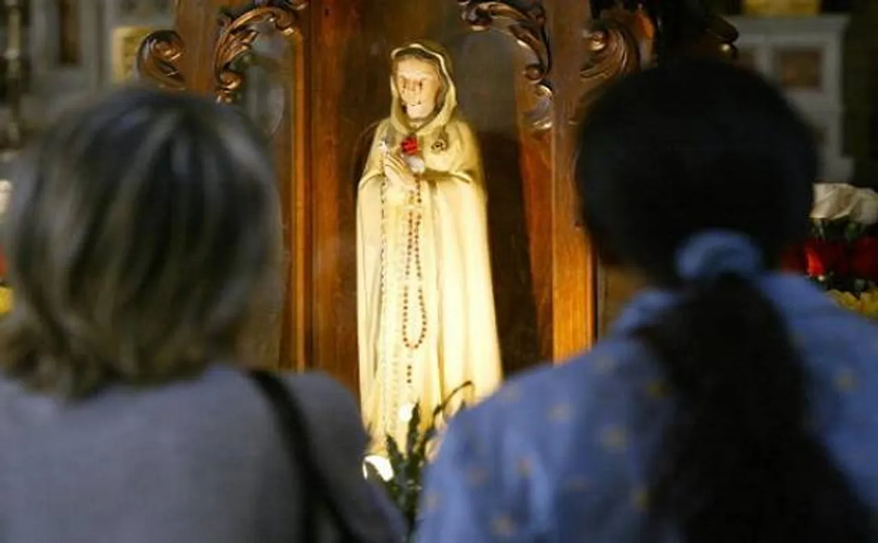 Watch Video | Virgin Mary statue 'sheds tears' in front of worshipper in Mexico, miraculous moment probed by 'miracle investigators'
