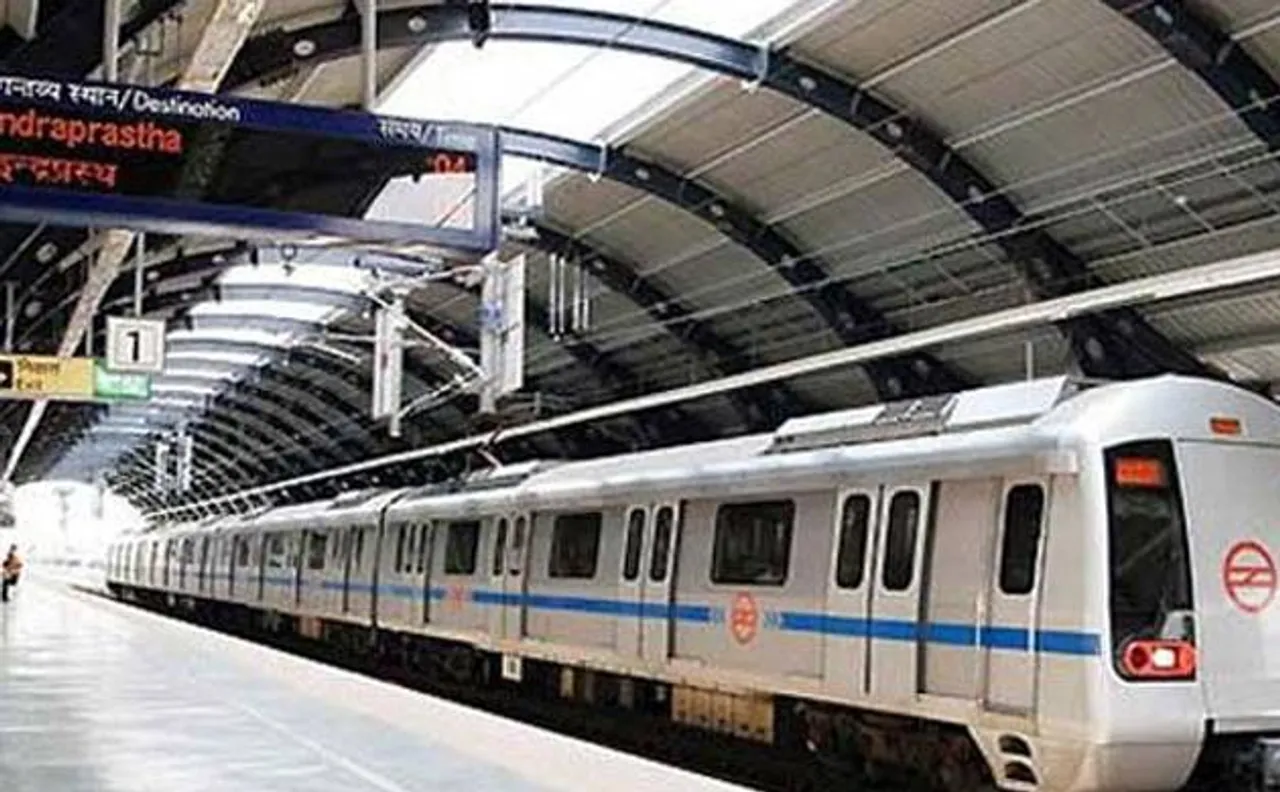 DMRC installs giant LED video screen on Central Secretariat station