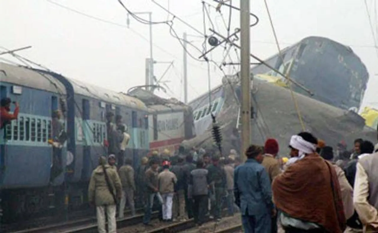 Bihar Police claims to unearth suspected ISI link to target railways in East Champaran, 3 held