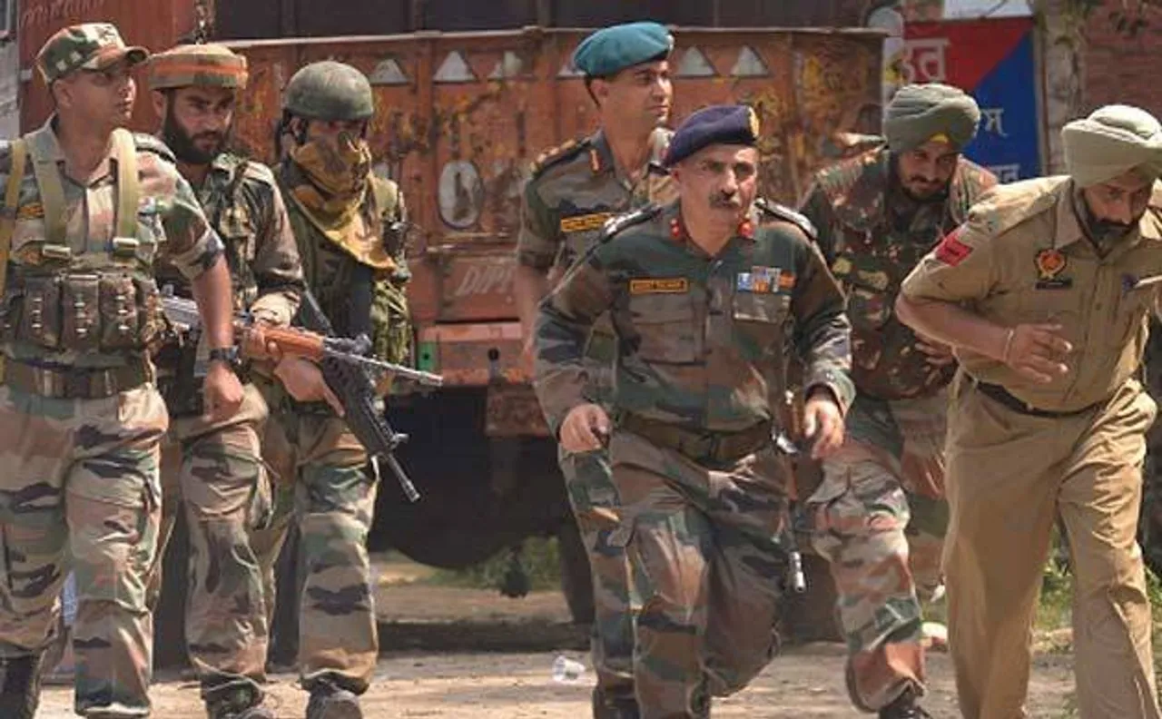 Seven 'terrorists' seen in army uniforms; security tightened at Delhi airport