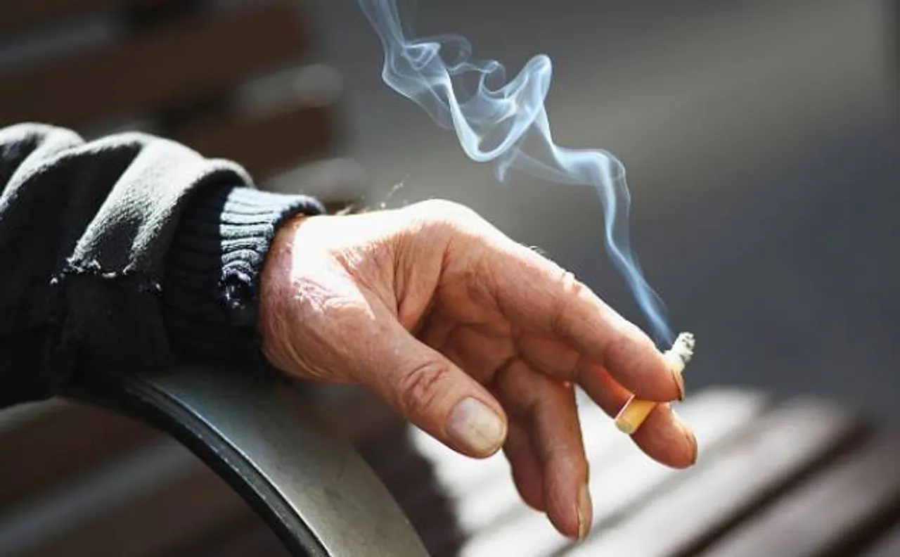Lawmakers in US state of Texas to raise minimum smoking age to 21