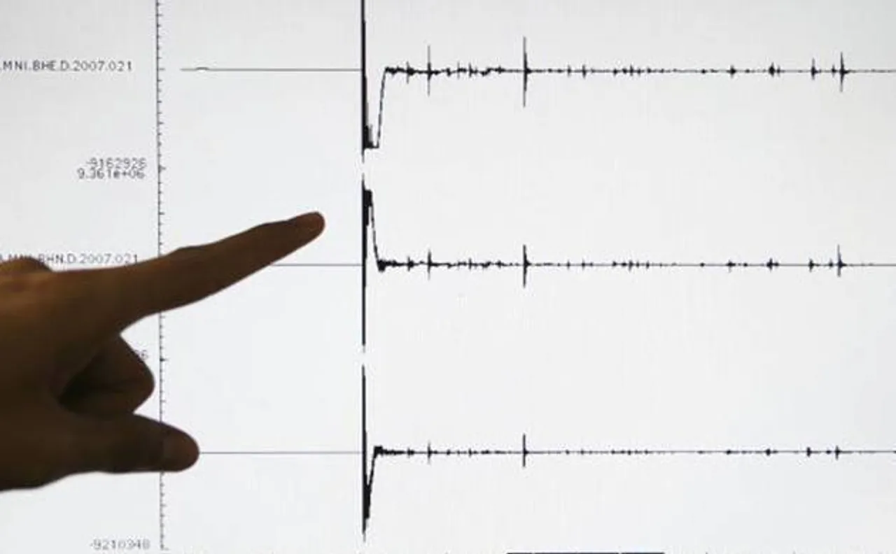 7.9 magniude earthquake shakes Papua New Guinea, tsunami alert rescinded