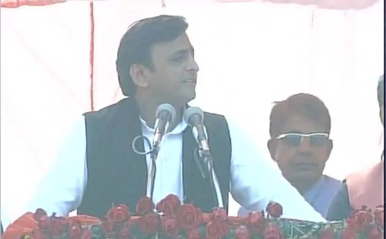 Video | UP Polls 2017: People lost lives due to demonetisation, says Akhilesh Yadav at Sultanpur rally