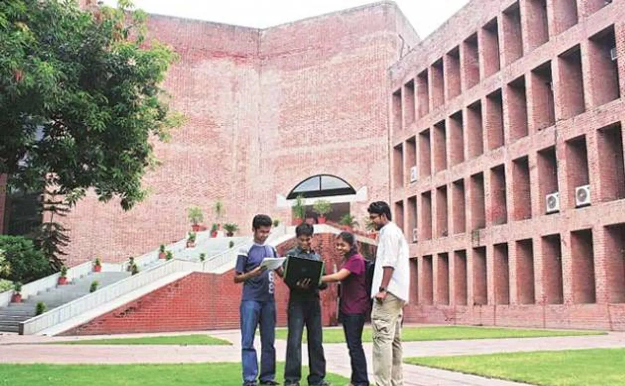 IIMs to soon grant degrees and PhDs instead of diplomas