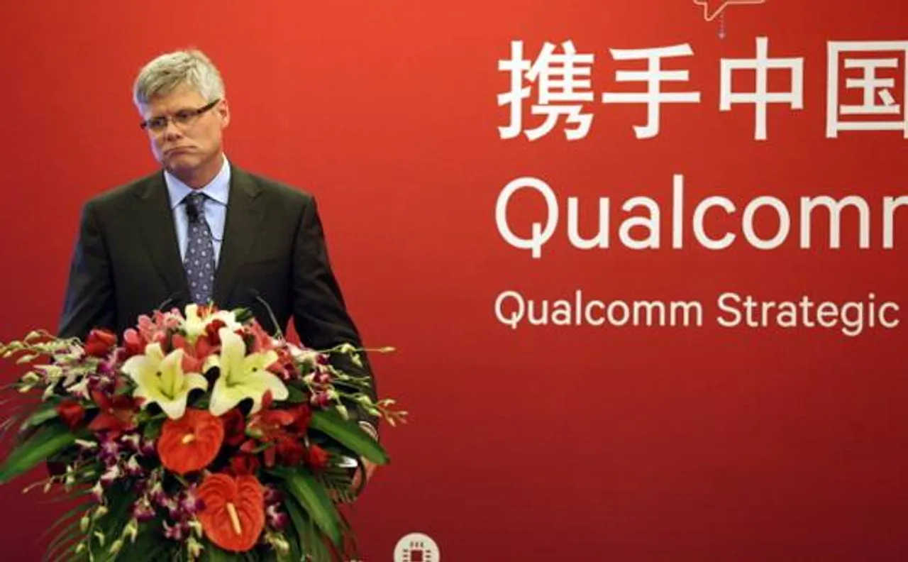 Qualcomm to ship chips for iPhone despite Apple's legal assault