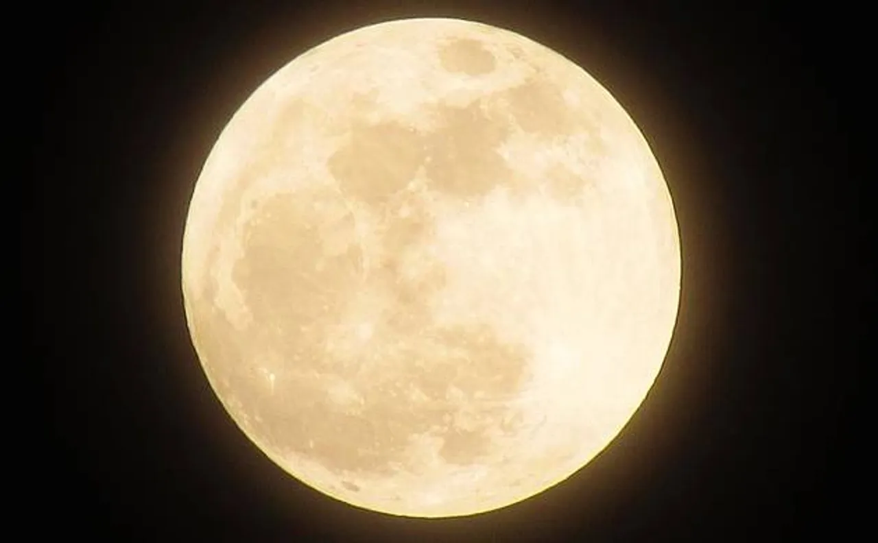 Go India Go! TeamIndus among top 5 finalists to compete for Google Lunar XPRIZE by landing rovers on Moon
