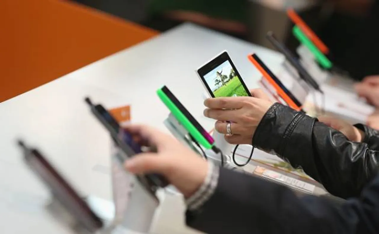 Indian smartphone market slips 18 per cent in Quarter 4; Chinese brands dominate