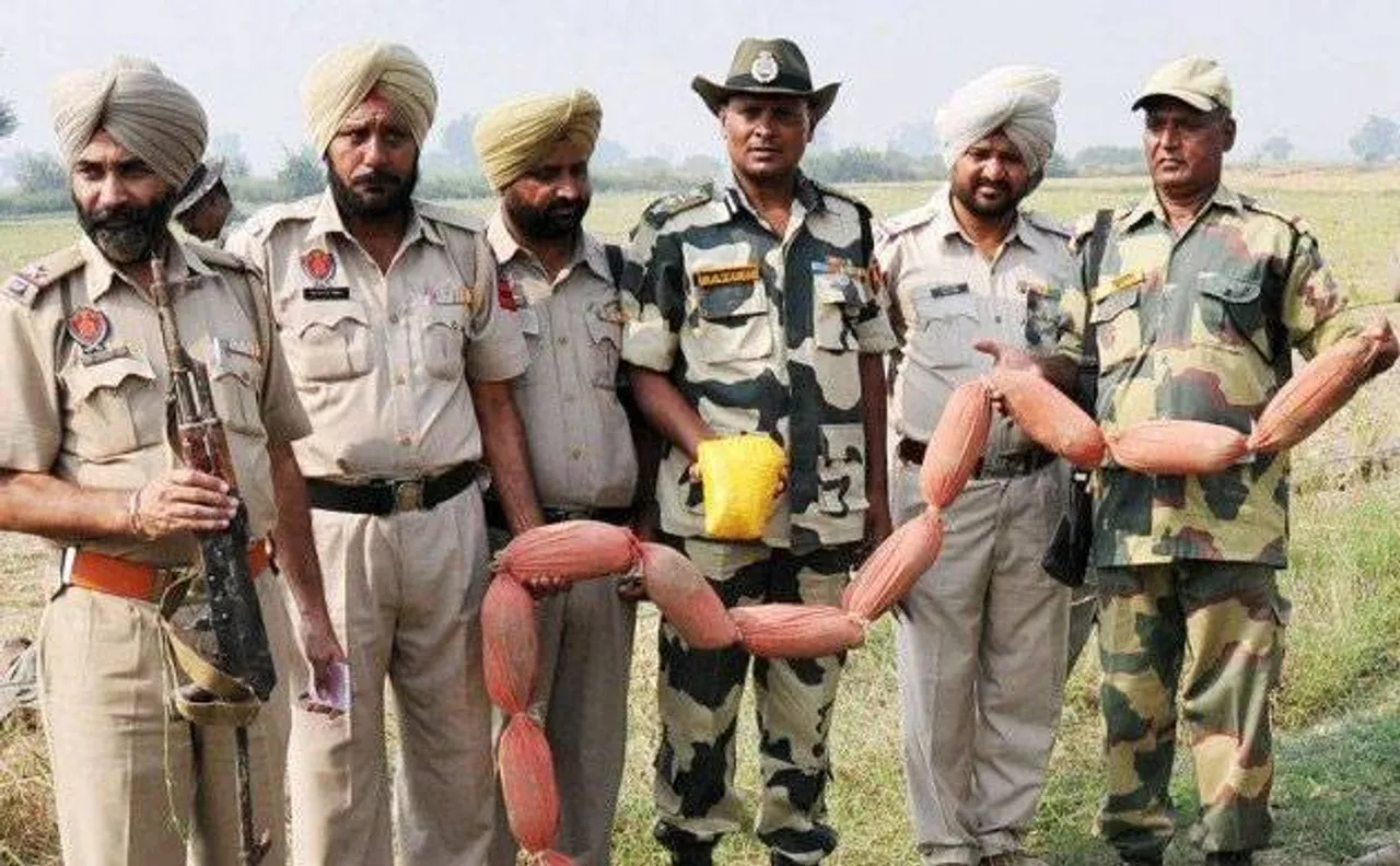 Border Security Force seizes heroin worth around Rs 10 cr in Punjab