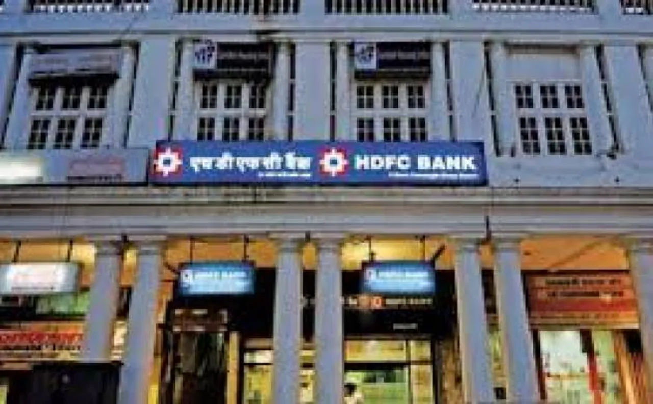 Weekly withdrawal limits from banks and ATMs likely to go away by end of February: RBI