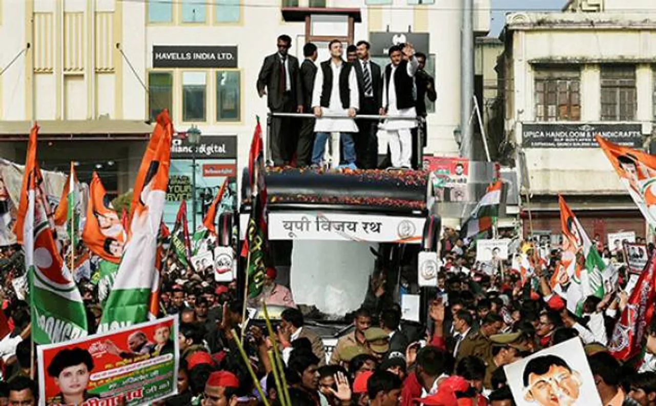 SP-Congress roadshow | 'Hand' to steer 'Cycle' and defeat BJP in UP: Akhilesh, Rahul