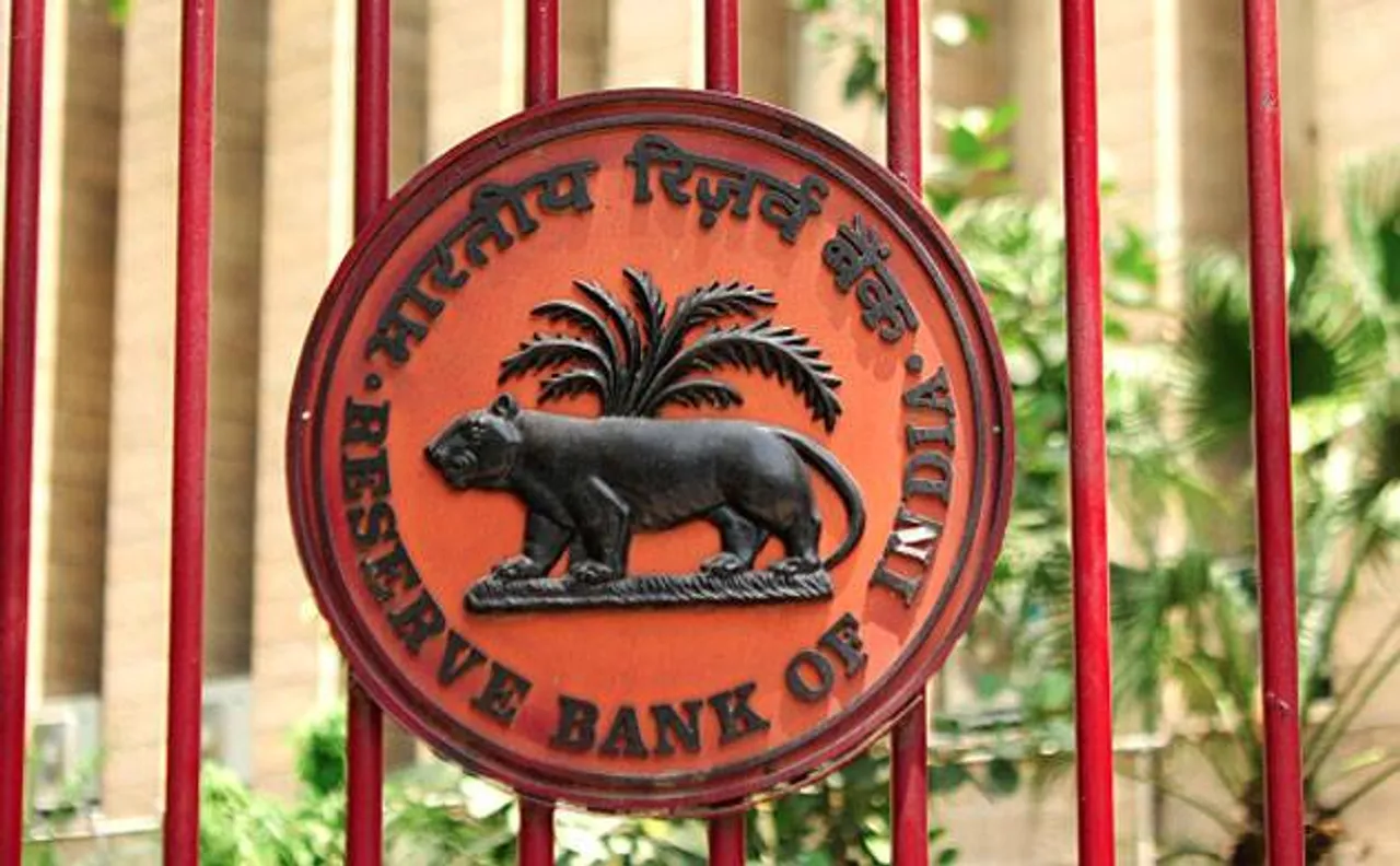 Election Commission set to ask candidates to open current accounts and meet currency crunch