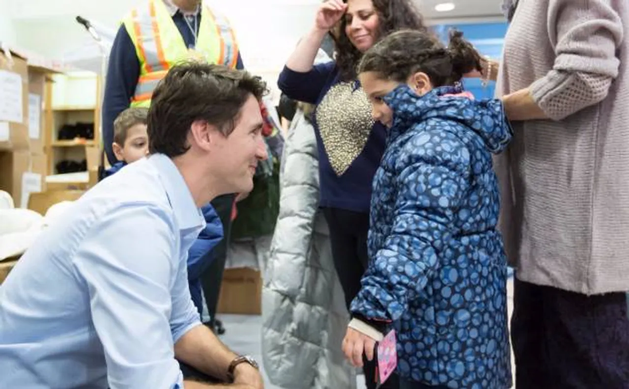 #WelcomeToCanada: Justin Trudeau offers temporary home to those stranded by Trump order