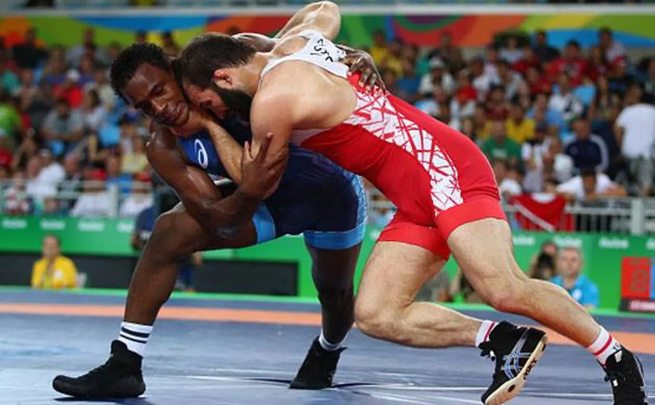 US wrestling team plans to compete in Iran despite travel ban