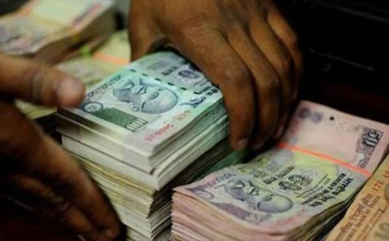 Rs 4.7 lakh cr unaccounted cash deposited by 18 lakh people; queries sent to 13 lakh through SMS, email: CBDT