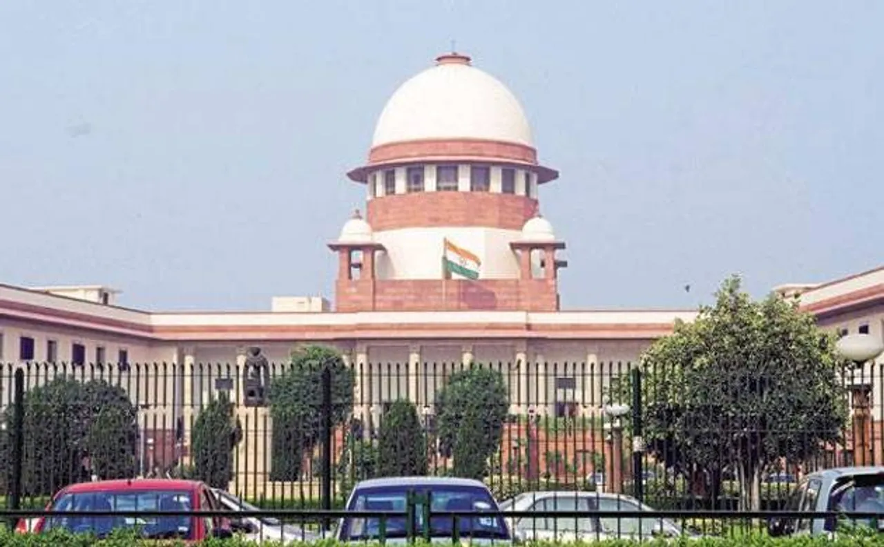 Aircel-Maxis: Supreme Court poses probing questions to Maran brothers