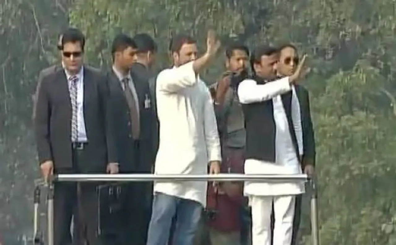 UP polls: Akhilesh Yadav-Rahul Gandhi hold 2nd road show in Agra