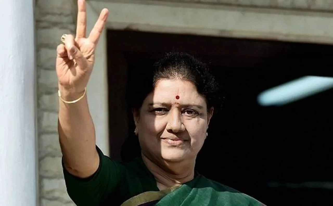 PIL in Supreme Court seeking to restrain swearing-in of Sasikala as Tamil Nadu CM