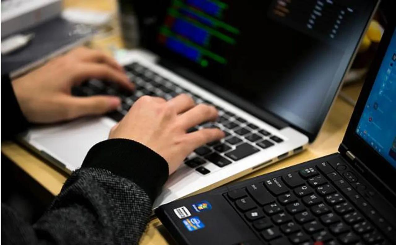 Internet services to be provided to all gram panchayats by December 2018: Government