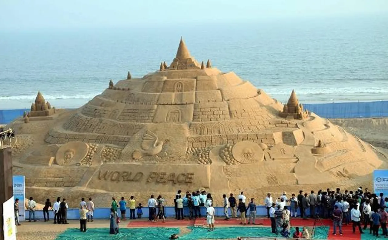 Famous artist Sudarsan Pattnaik creates world's tallest sand castle 