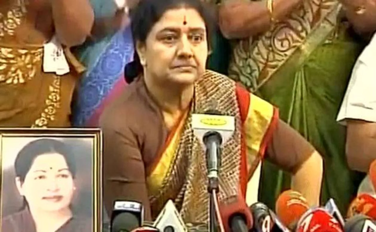 Sasikala claims support of 129 legislators as rebels up the ante