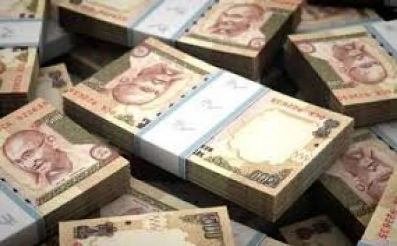 Foreign Portfolio investors pump in whopping Rs 5,800 crore in February