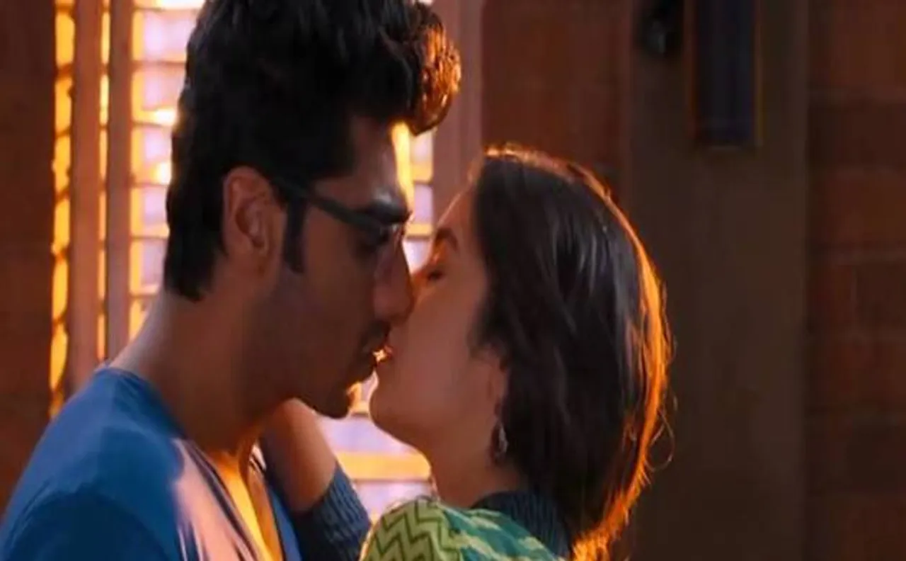 Happy Kiss Day 2017: 5 Different types of kisses, what they mean this Valentines Week
