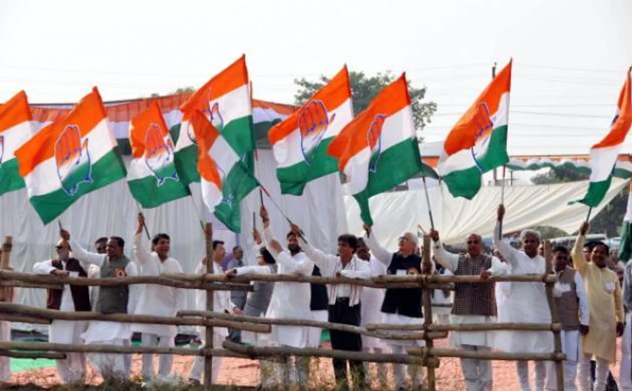 Elections 2017: Blocked by criminal cases, politicians handover baton of UP poltics to wives