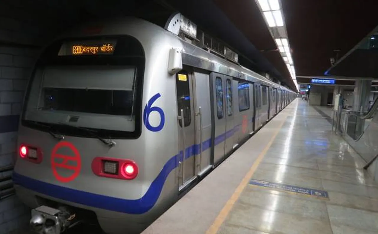 Delhi Metroâ€™s Violet Line badly hit due to erratic power supply