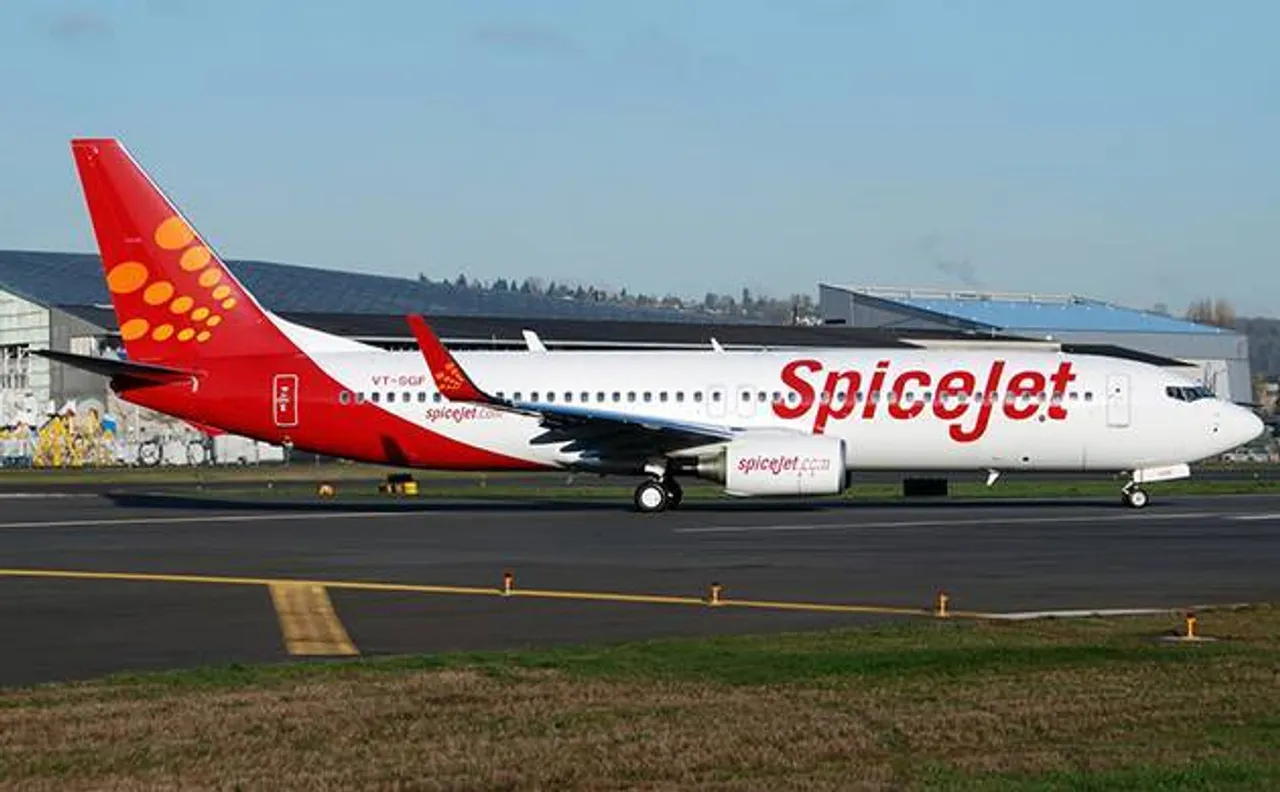 SpiceJet net profit falls 24.5% at Rs 181 crore over demonetization, high fuel cost