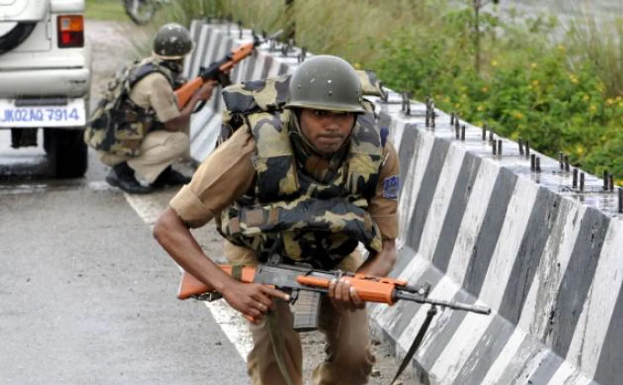 Video | J&K: 1 millitant killed, army personnel martyred in encounter in Bandipora
