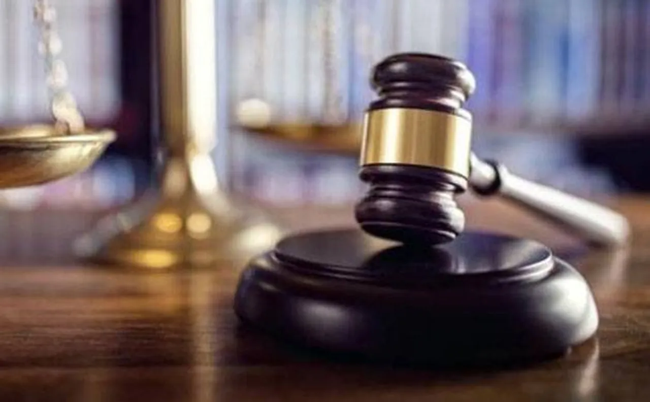 Gujarat HC allows â€˜rape victimâ€™ to live with accusedâ€™s family