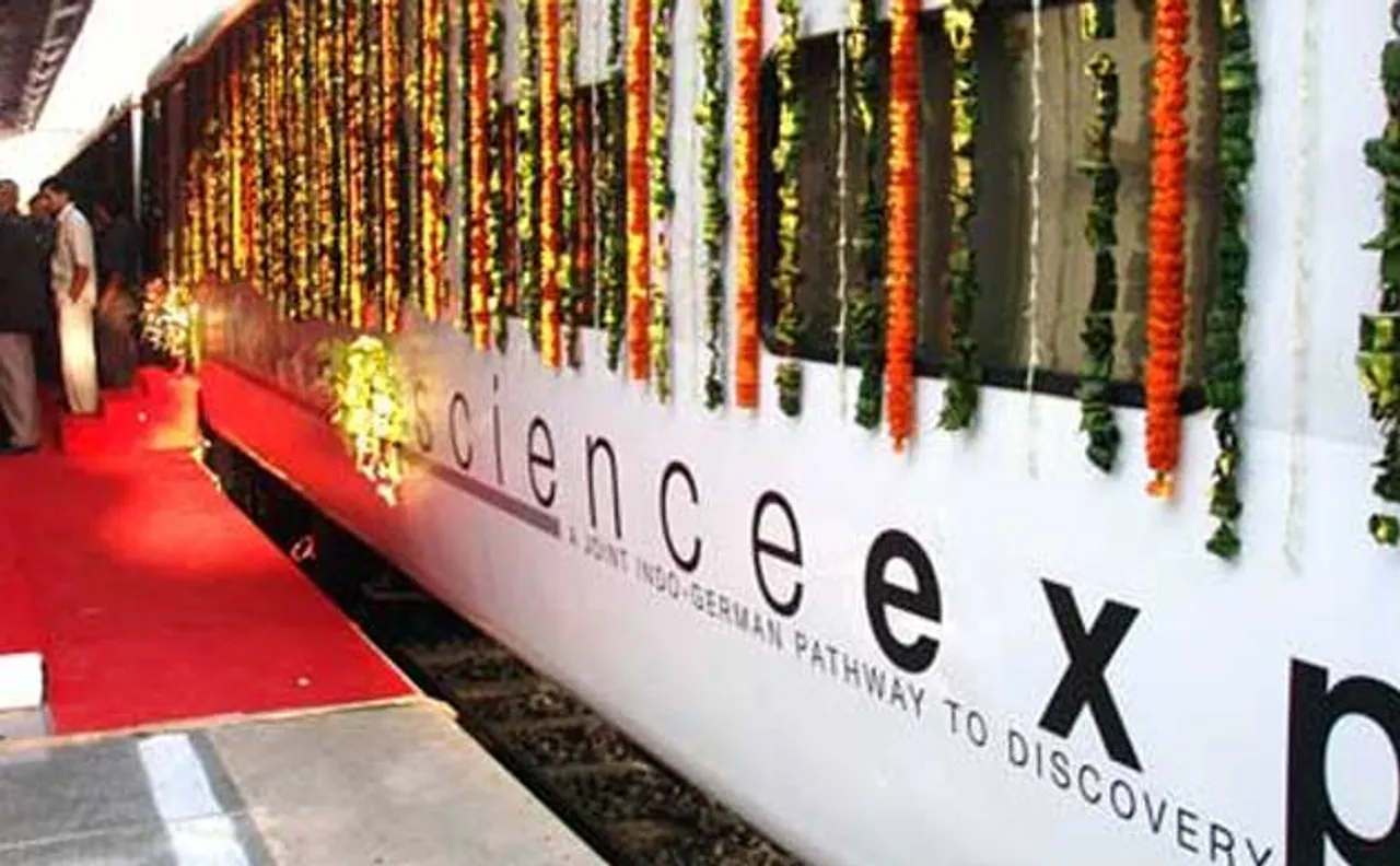 Science Express to spread Climate Change awareness among Indians across 68 stations