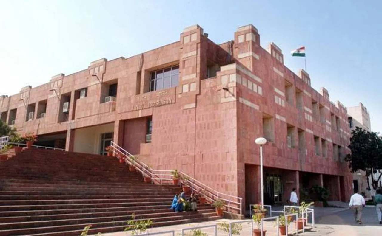 Delhi Police lodges FIR against JNU students for illegally occupying admin block