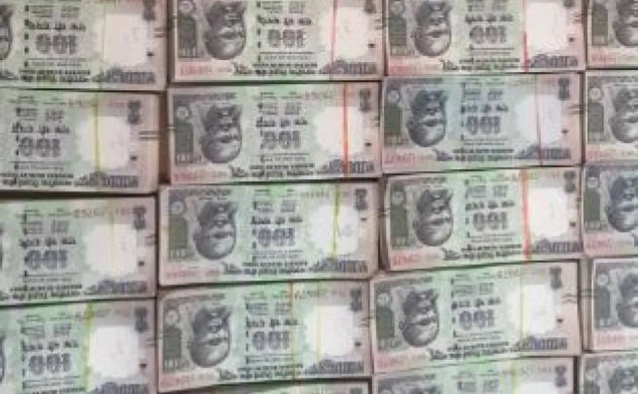 Fake Rs 100 notes worth over Rs 6 lakh seized in Delhi, 2 arrested