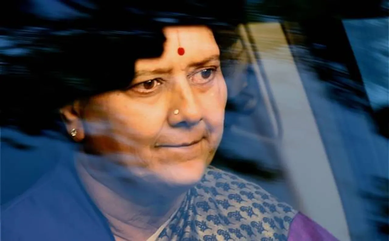 VK Sasikala to serve 13 more months in jail if she fails to pay Rs 10 crore fine