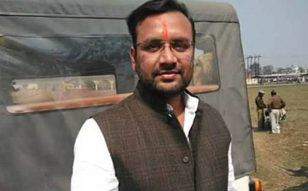 SP expels Aman Mani Tripathi for contesting as independent against official candidate