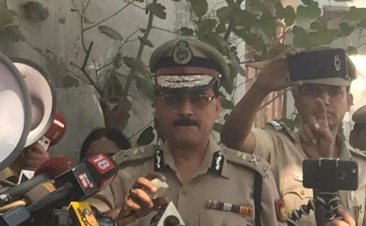 Ramjas clash: Crime branch to probe violence on DU campus, Delhi Police suspends 3 cops