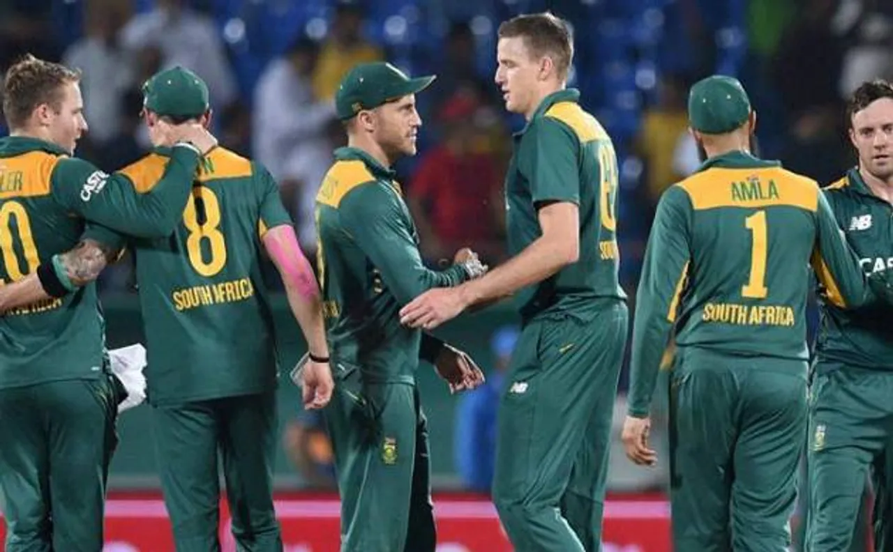AB de Villiers reaches another milestone, scores fastest 9,000 ODI runs