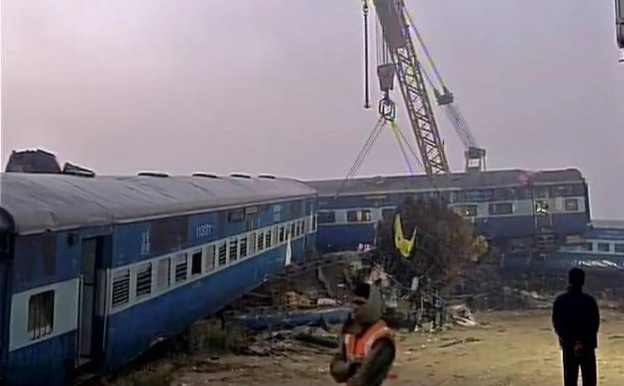 UP elections 2017: Congress demands probe into Kanpur train tragedy
